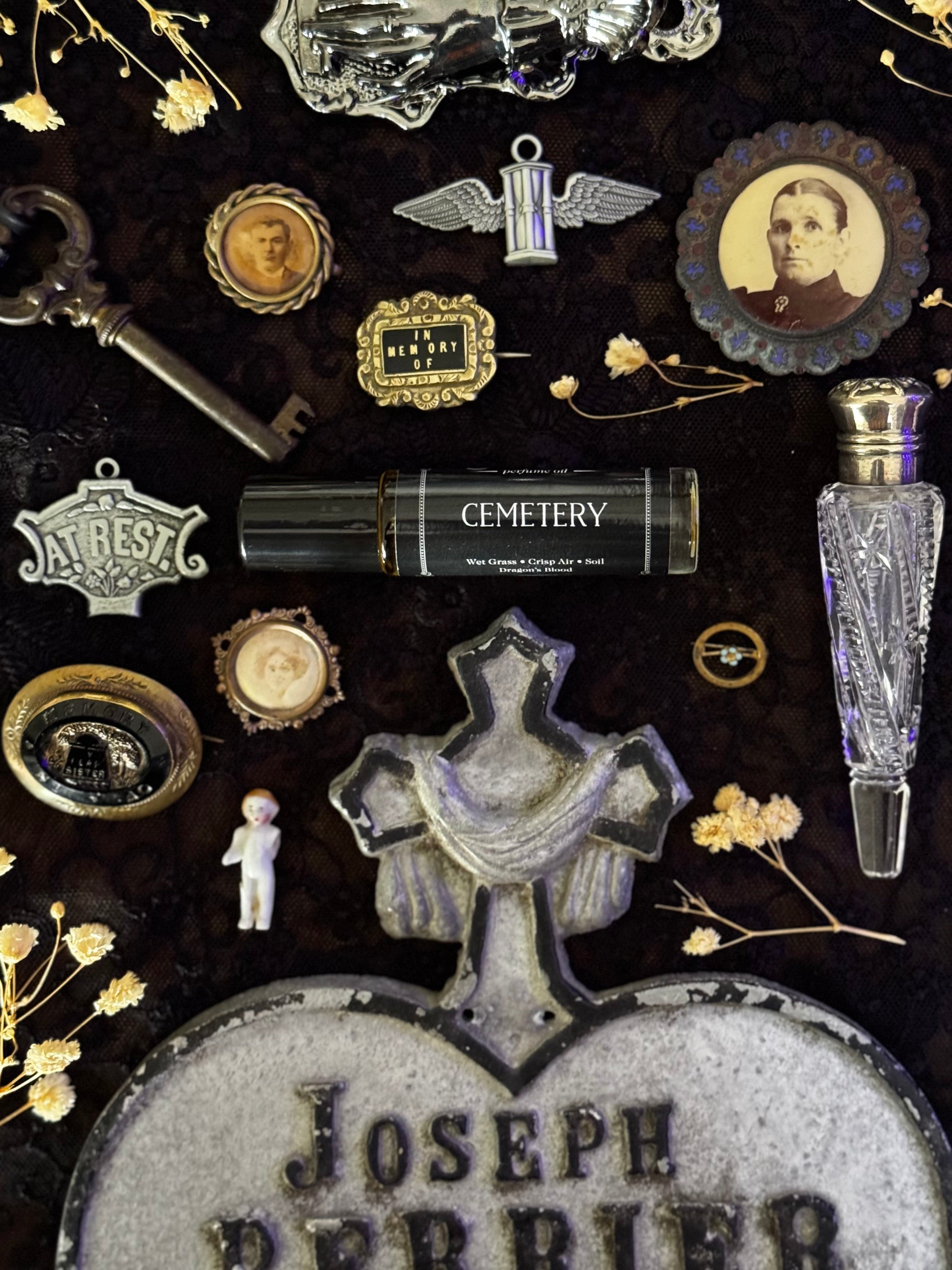 Cemetery (dragon’s blood incense, earth) (SHIPS FROM SEANCE, NOT AVAILABLE FOR PICKUP IN STORE) - Die With Your Boots On
