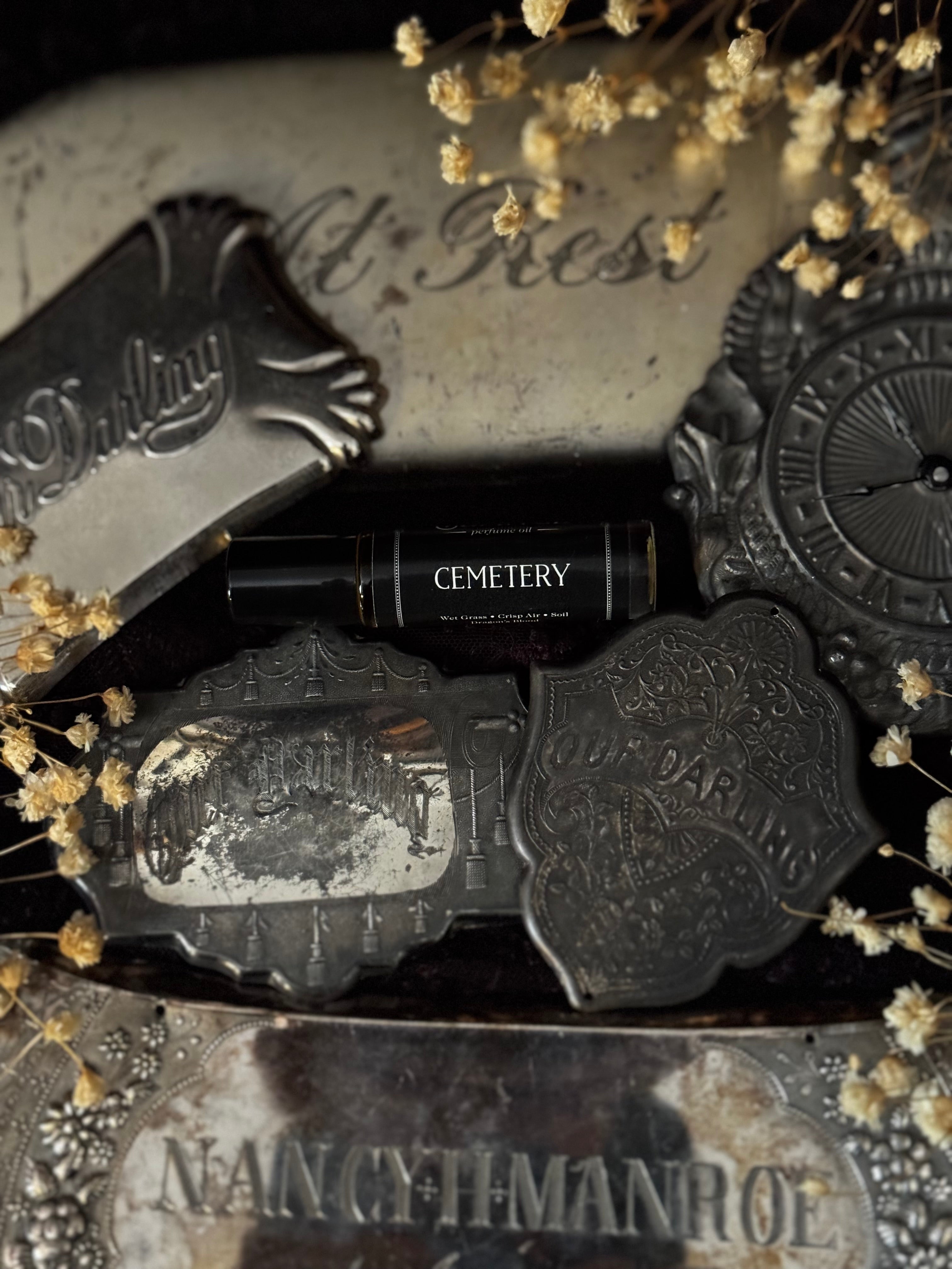 Cemetery (dragon’s blood incense, earth) (SHIPS FROM SEANCE, NOT AVAILABLE FOR PICKUP IN STORE) - Die With Your Boots On