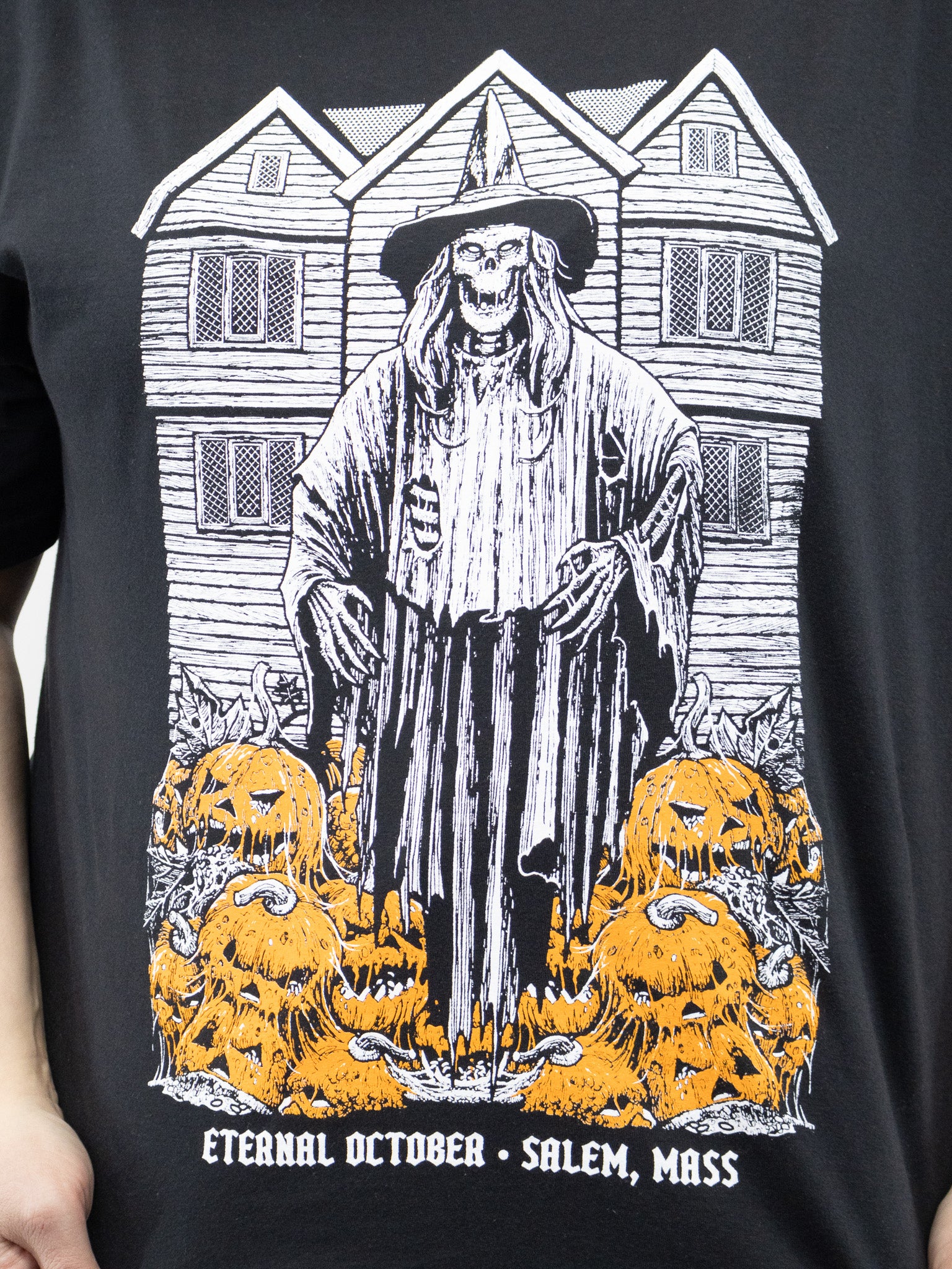 Witch House T-shirt ETERNAL OCTOBER - Die With Your Boots On